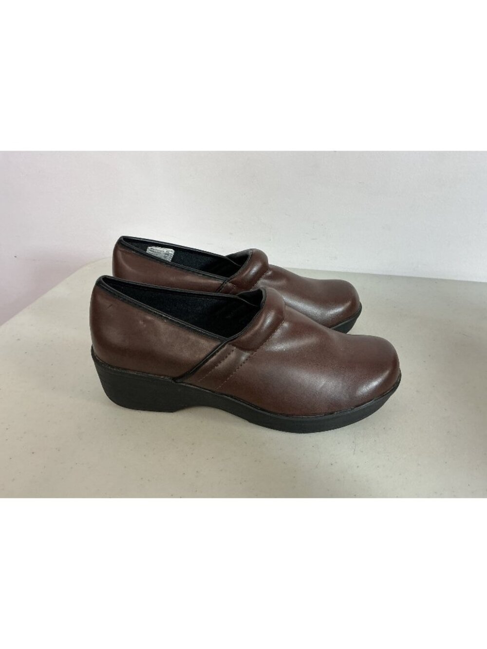 Brown Clogs Slip On Shoes Womens 8
